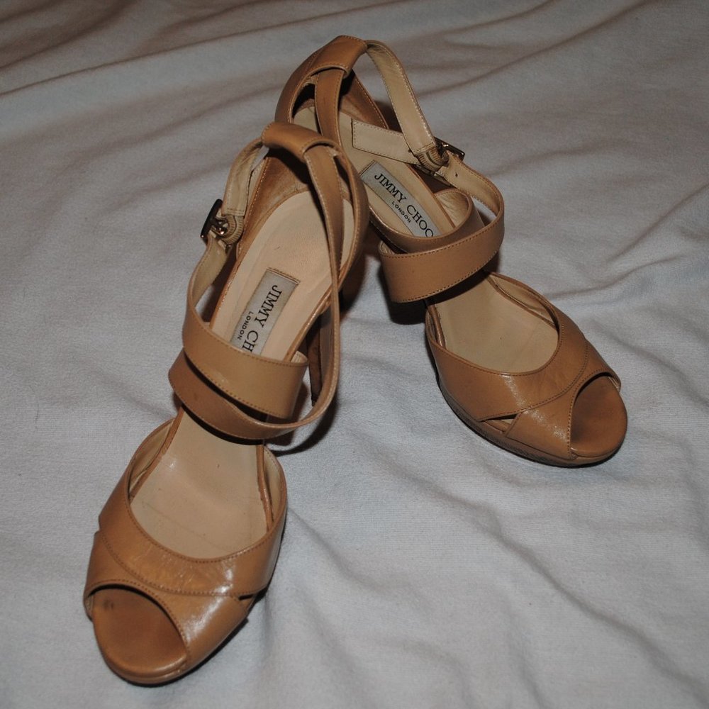 SZ 9.5 BEIGE LEATHER JIMMY CHOO 5IN HEEL, 1IN PLATFORM